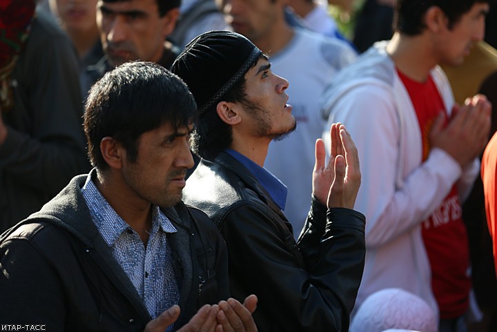 Московские мусульмане отмечают Ураза-байрам