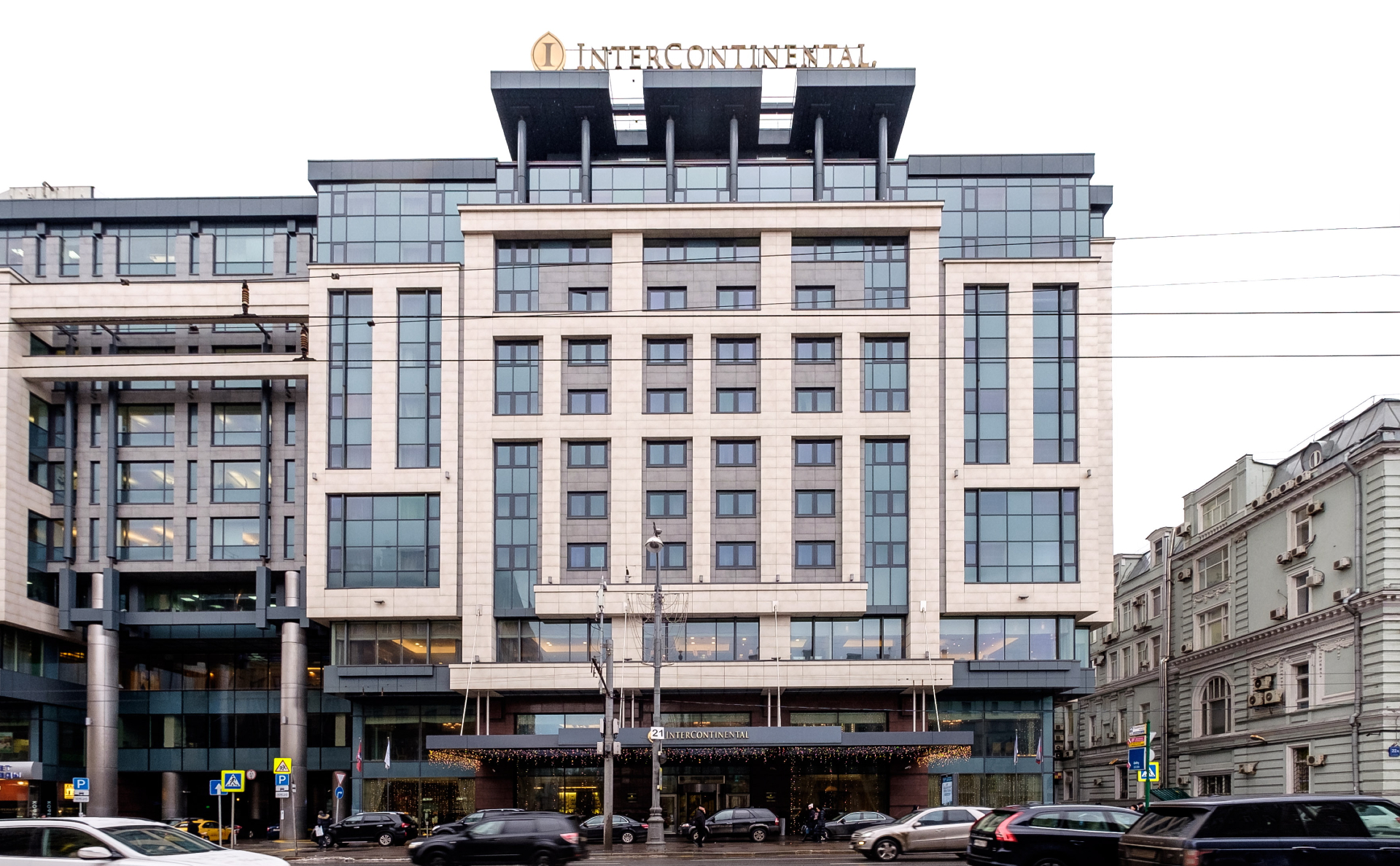 Владелец InterContinental и Holiday Inn объявил об уходе из России — РБК