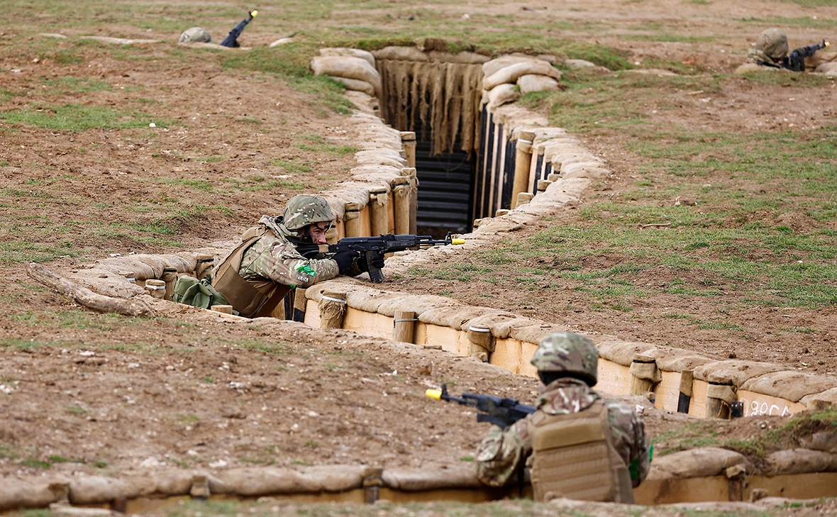 Peter Nicholls / Reuters