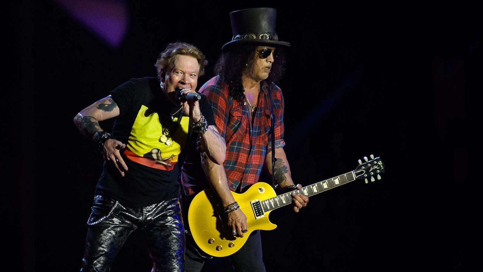 Axl Rose и Slash из группы Guns 'n' Roses