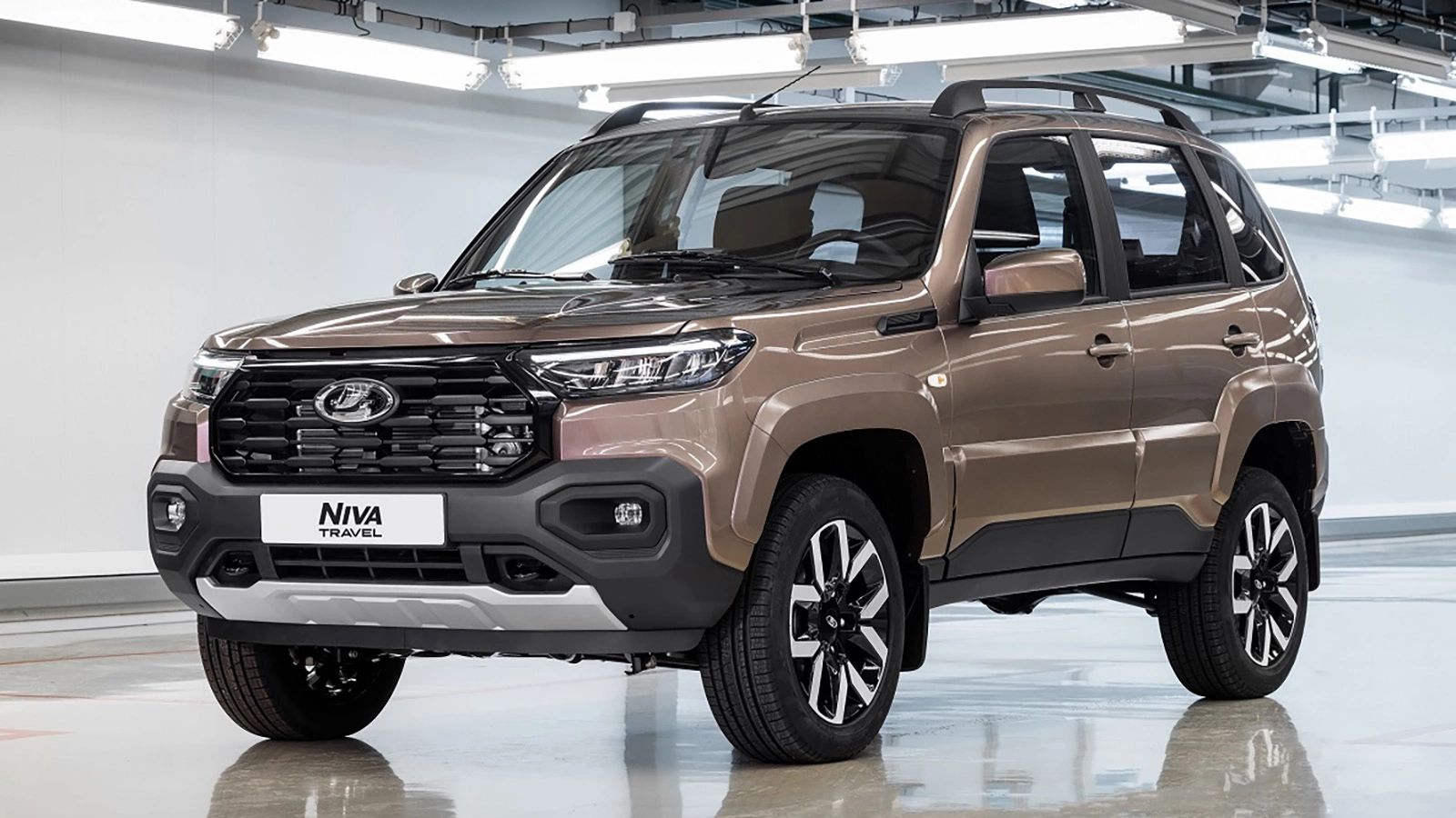 Lada Niva Travel