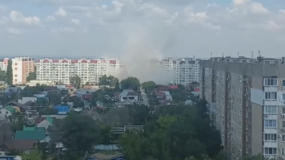 Первые кадры после взрыва в доме в Саратове