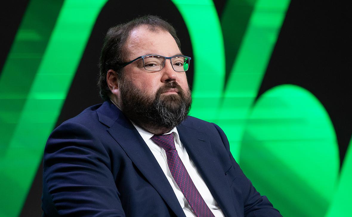 Шадаев отверг идею создать отдельный мессенджер на «Госуслугах»