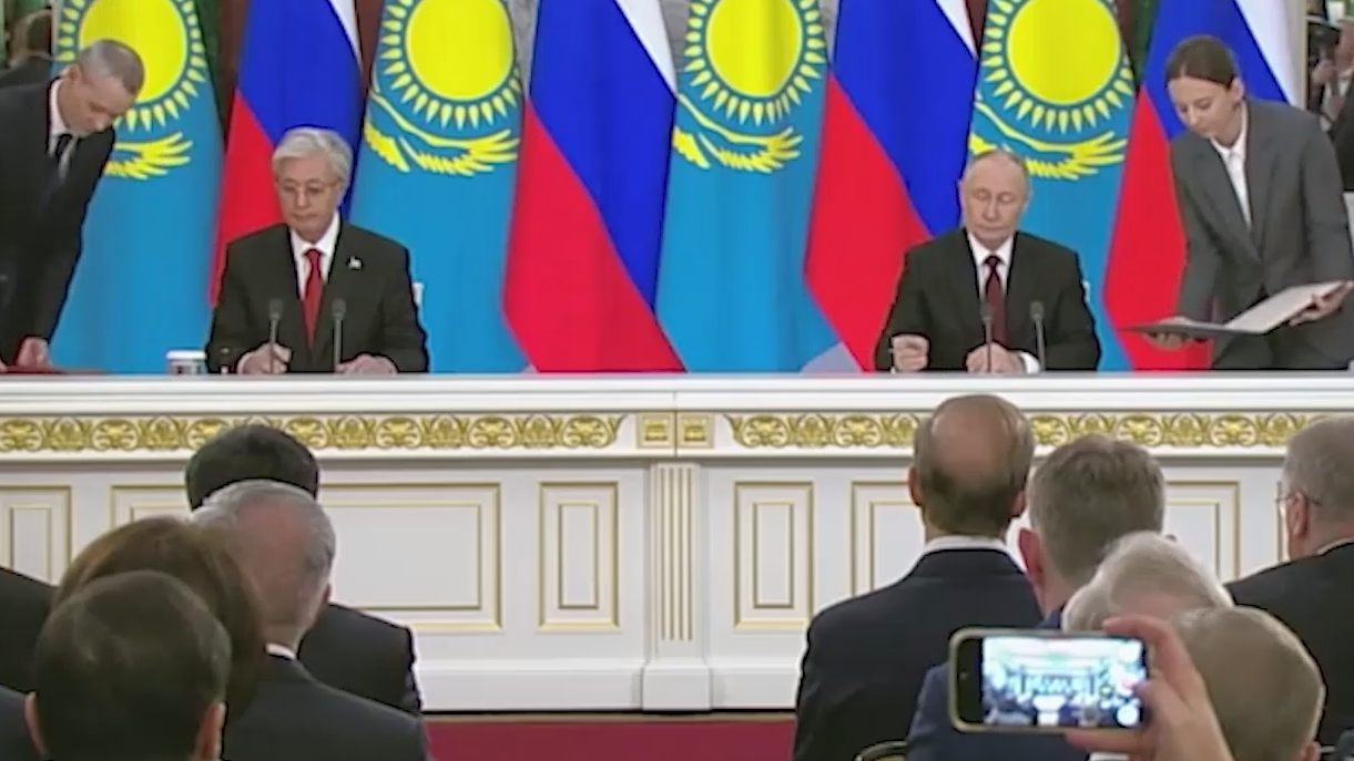 Путин и Токаев подписали декларацию о стратегическом партнерстве