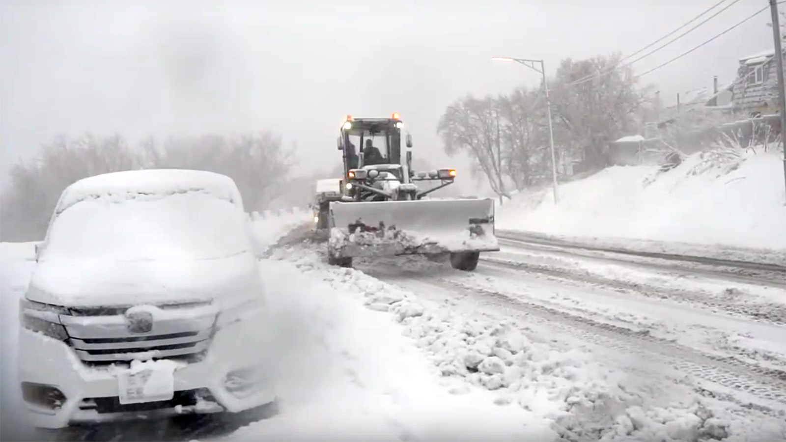 Последствия мощного снежного циклона на Камчатке