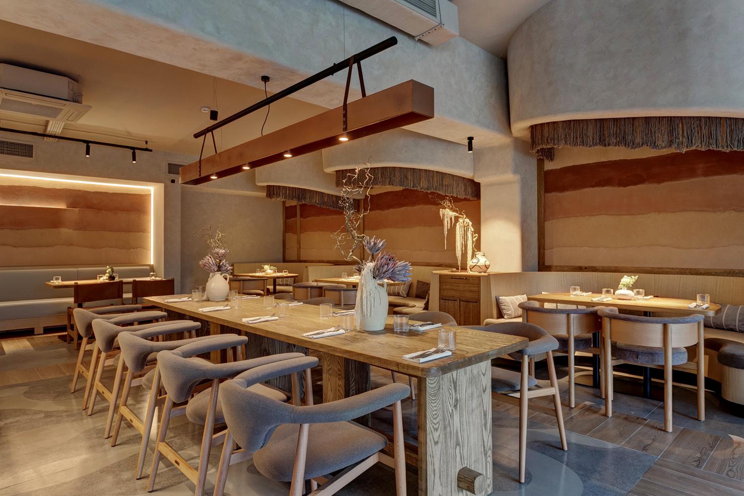 Интерьер ресторана Ullu