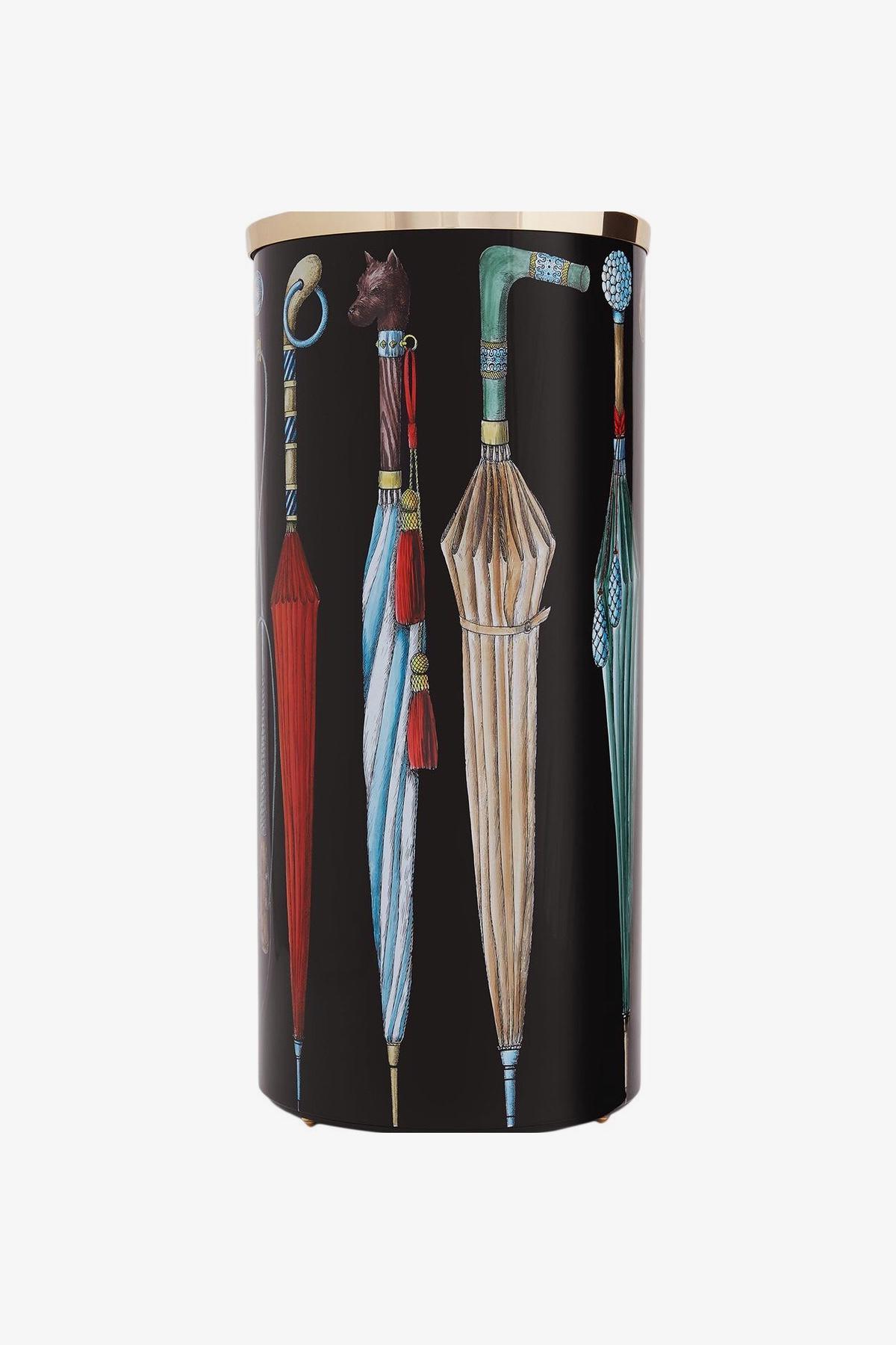 Подставка для зонтов Ombrelli e Bastoni,&nbsp;Fornasetti, 267 000 руб. (ЦУМ)