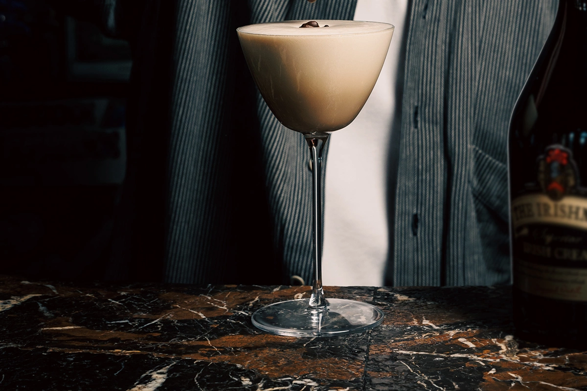 Коктейль Flat White Martini