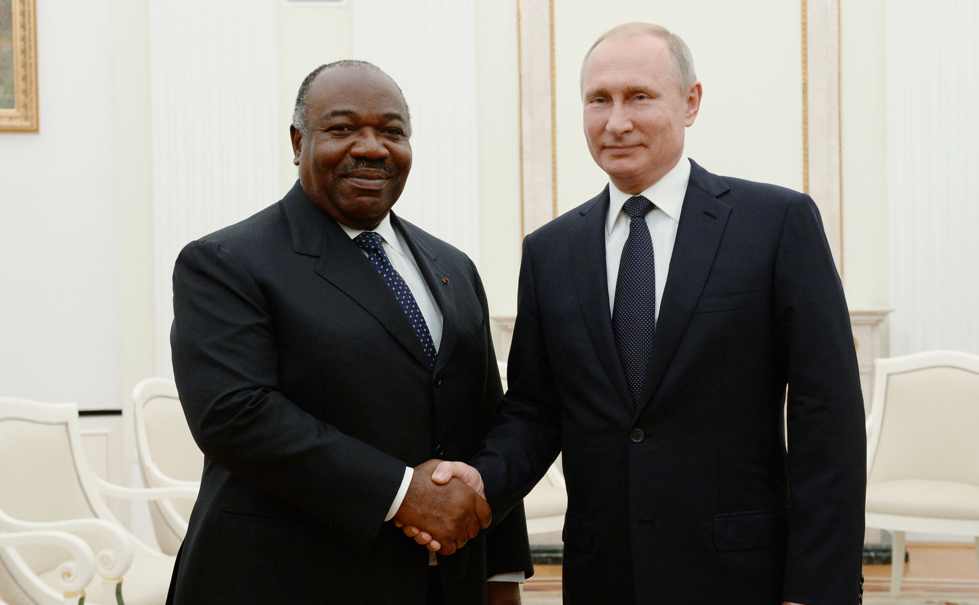 Президент Габона&nbsp;​Али бен Бонго Ондимба&nbsp;на встрече с президентом России Владимиром Путиным