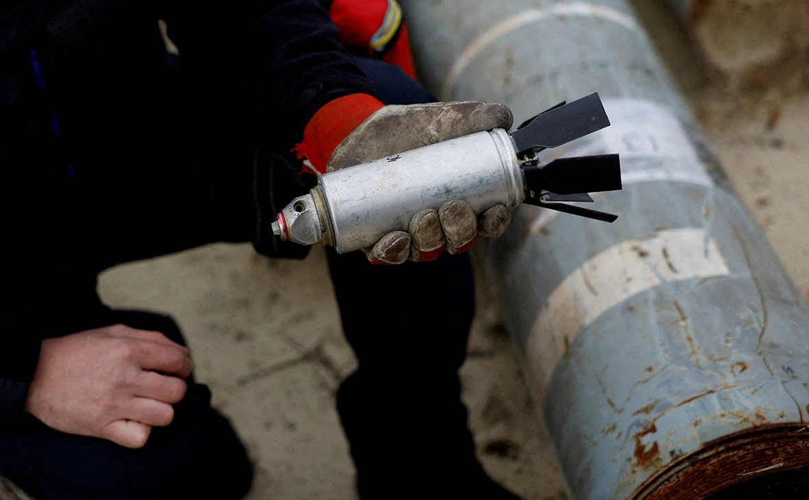 Clodagh Kilcoyne / Reuters