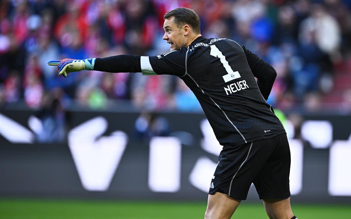 «Бавария» выиграла со счетом 8:0 в первом за 10 месяцев матче Нойера