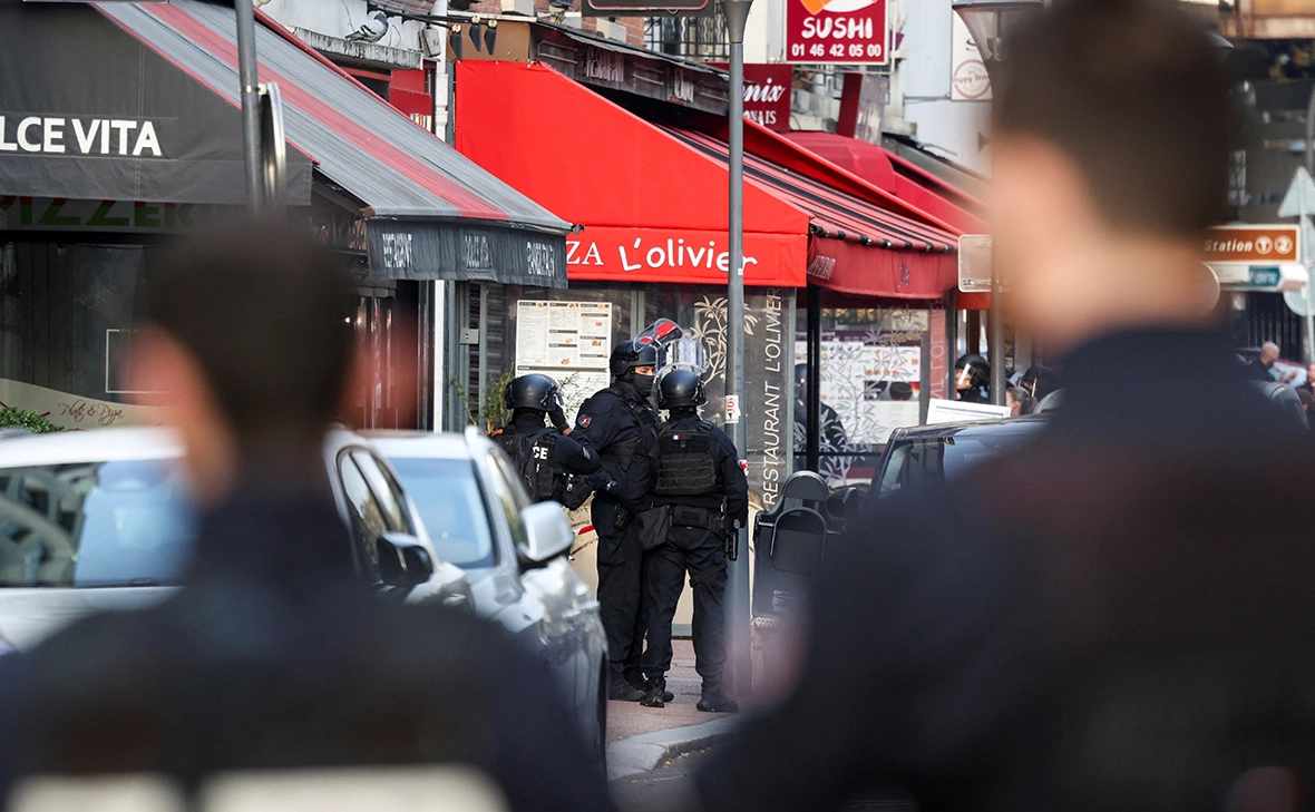 Kevin Coombs / Reuters