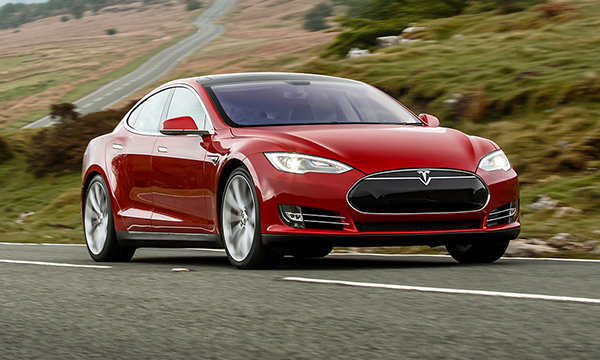 Tesla Model S получила систему управления «силой мысли»