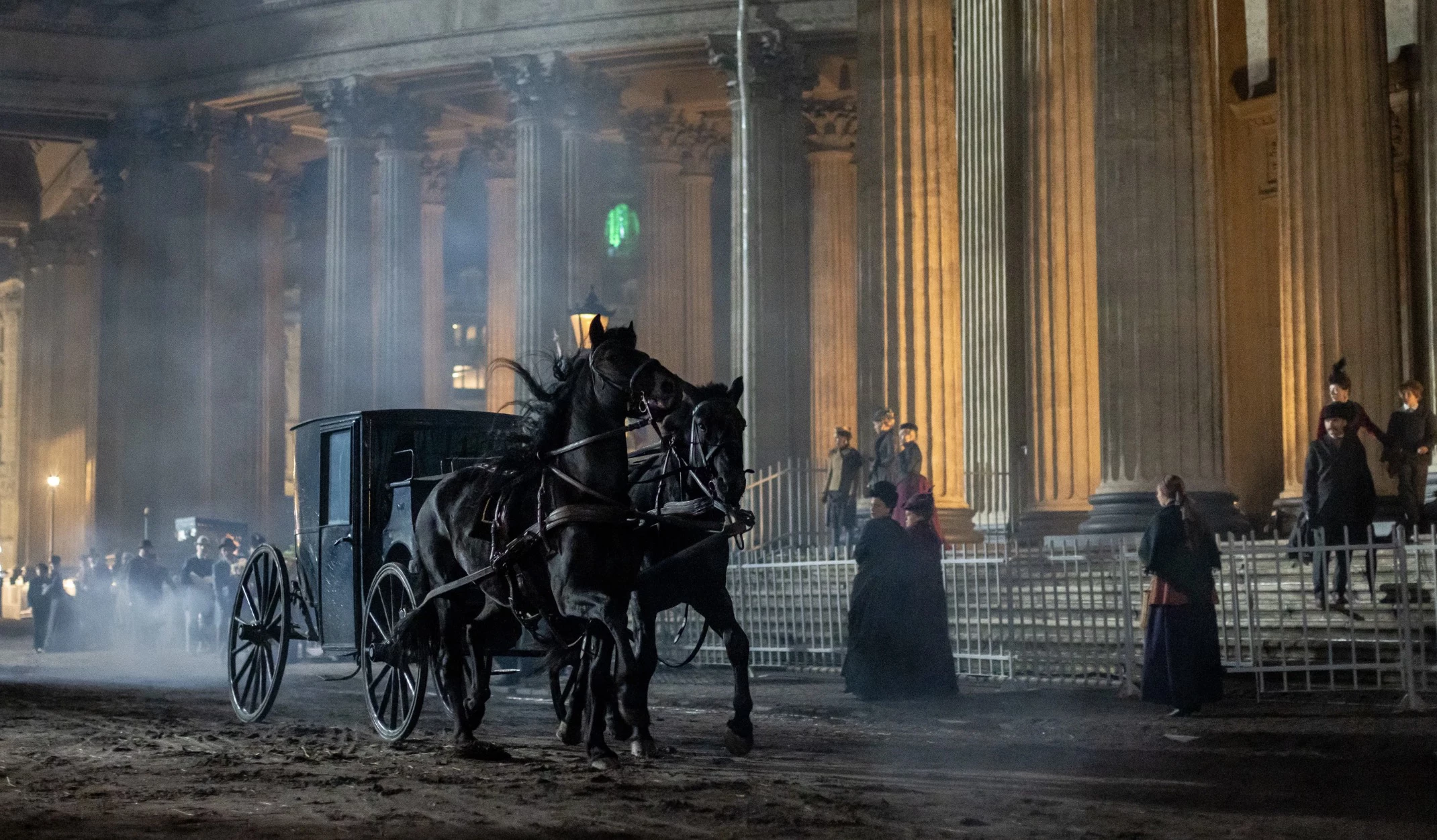 Фильм «Левша» снимали в Петербурге: в Казанском соборе, Михайловском замке, на Литейном мосту с видом на Петропавловскую крепость