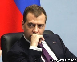 Д.Медведев предложил японскому премьеру сосредоточиться на экономике