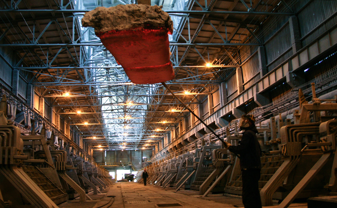 Надвоицкий алюминиевый завод в Карелии
