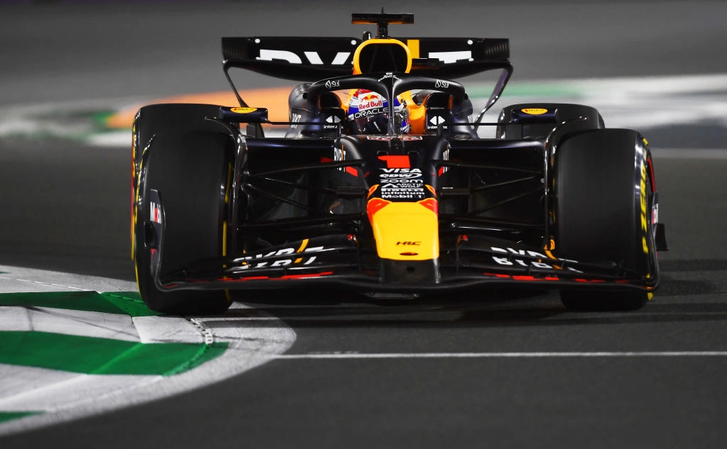 Rudy Carezzevoli / Getty Images