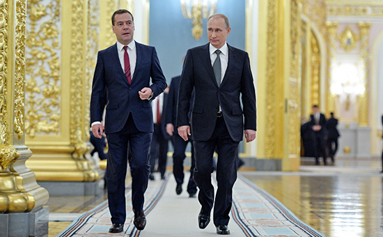 Премьер-министр РФ Дмитрий Медведев и президент РФ Владимир Путин