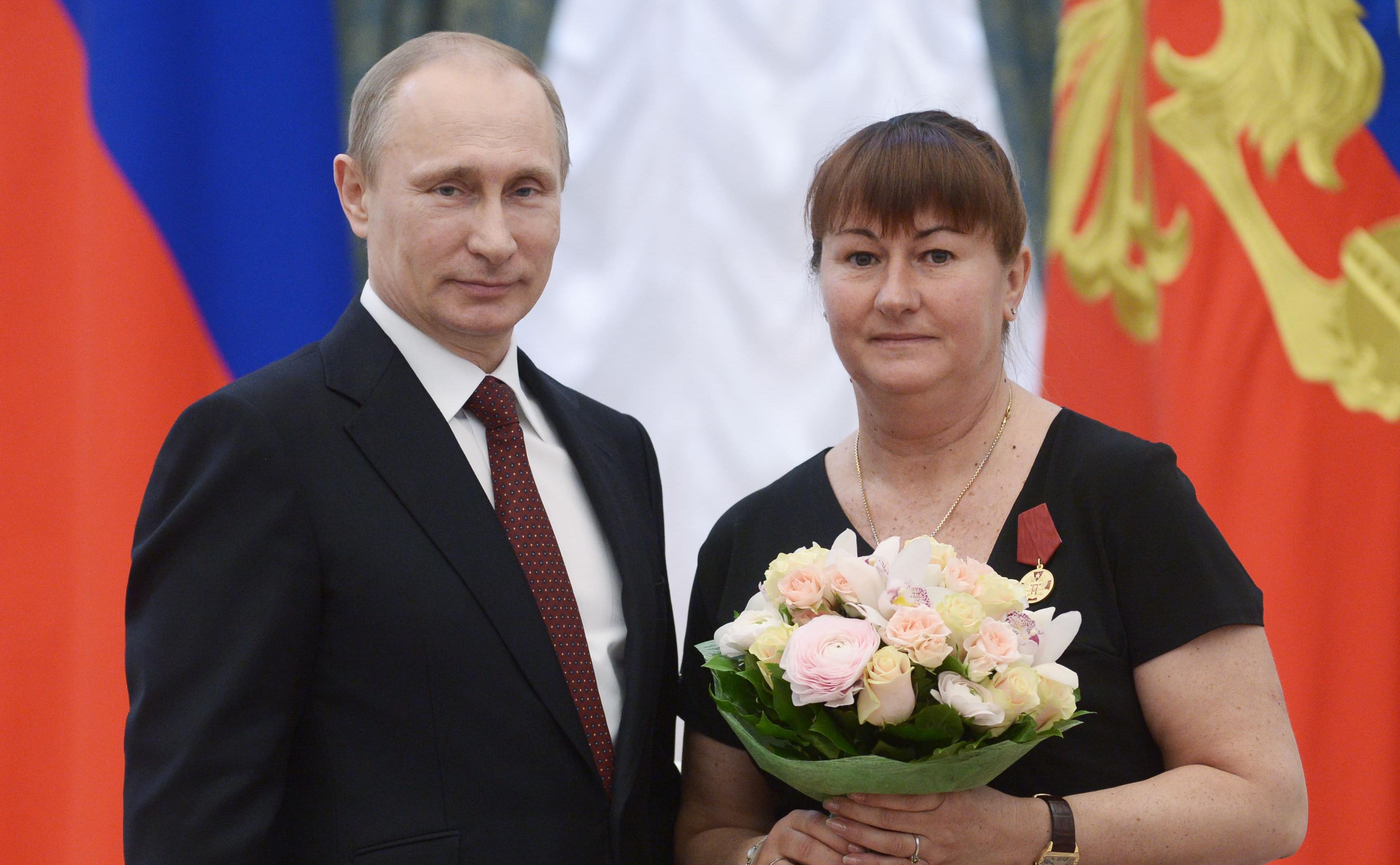 Владимир Путин и Елена Вяльбе
