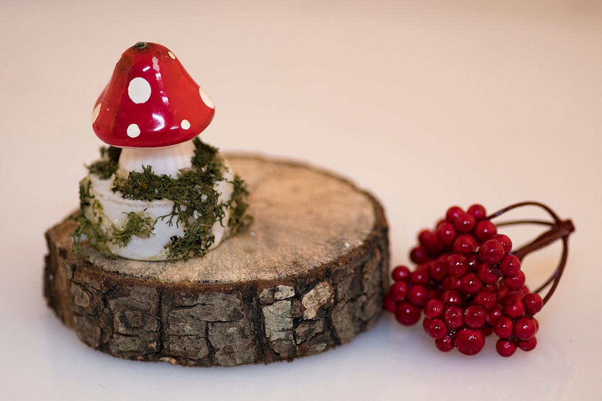 Из природных материалов можно создать необычную интерьерную композицию