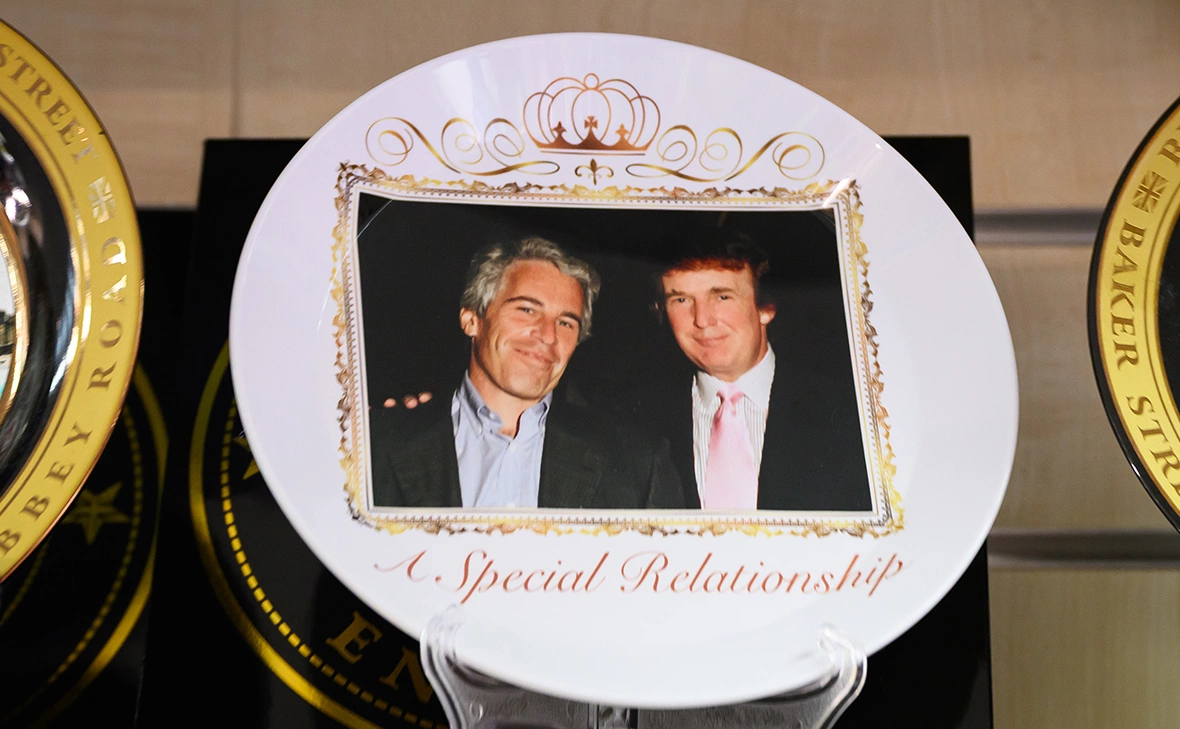 Leon Neal / Getty Images