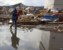Число погибших в Японии после землетрясения достигло 12 тысяч