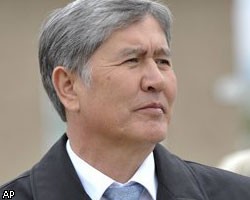 На президентских выборах в Киргизии лидирует премьер А.Атамбаев