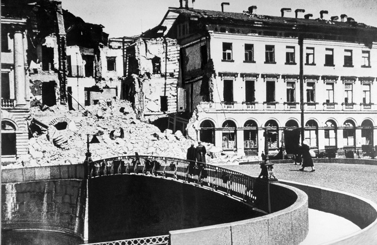 Памятная дата: 70 лет со дня снятия блокады Ленинграда