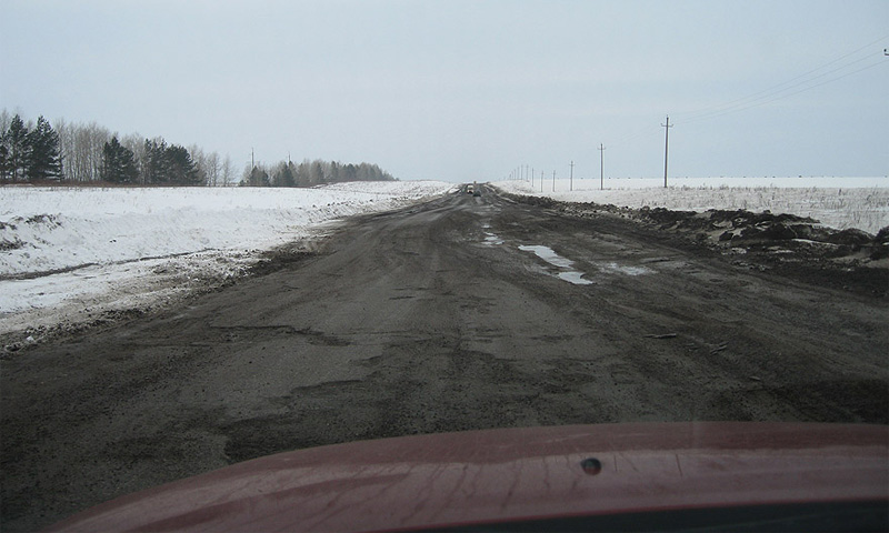 На ремонт российских дорог требуется 70 лет