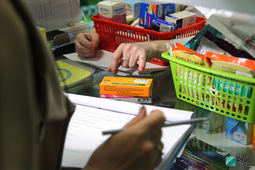 Большинство татарстанцев тратят на лекарства и БАДы 10% от зарплаты