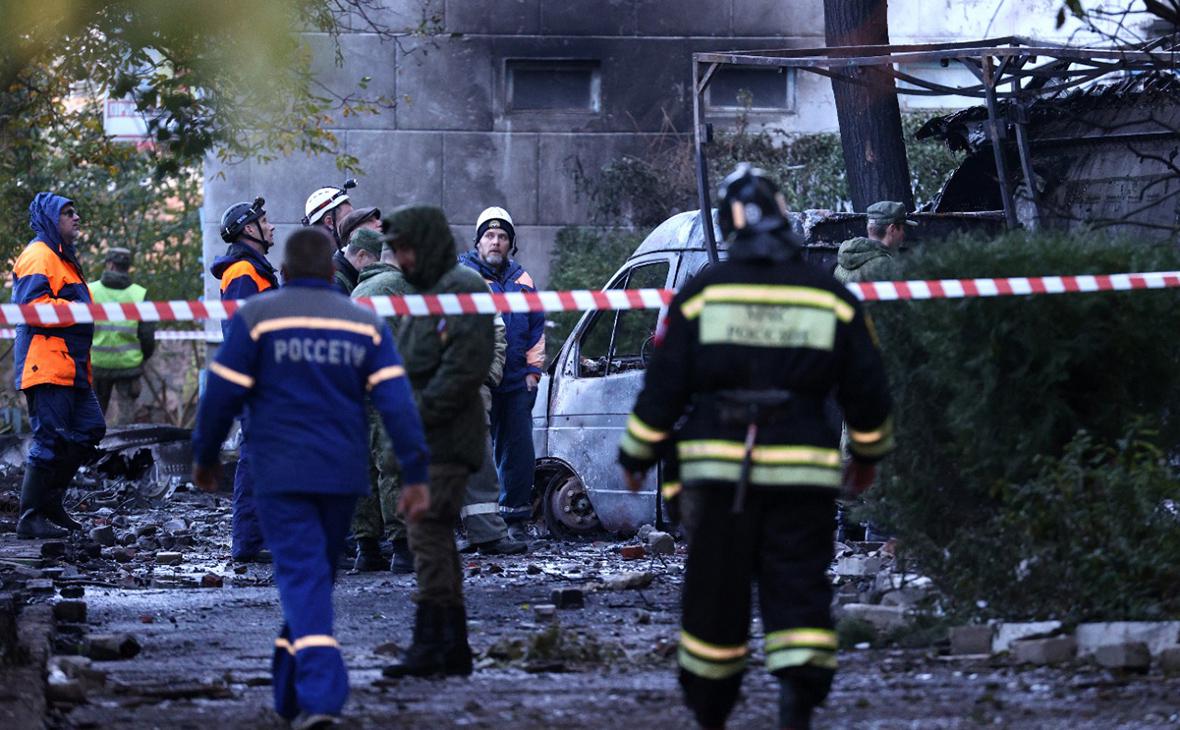 Стало известно о пожарах в трех подъездах после падения Су-34 в Ейске — РБК