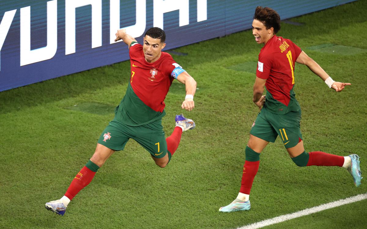 Роналду первым в истории забил голы на пяти чемпионатах мира :: Футбол ::  РБК Спорт