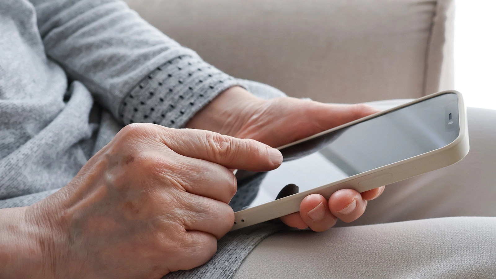 В МВД рассказали о новой мошеннической уловке с демонстрацией экрана