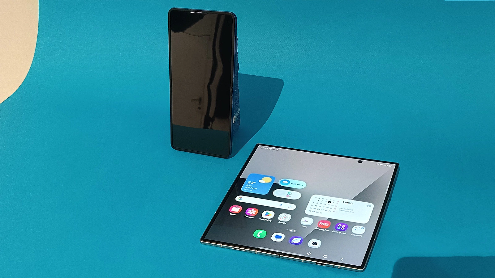 Samsung Galaxy Z Fold7 и Galaxy Z Flip7
