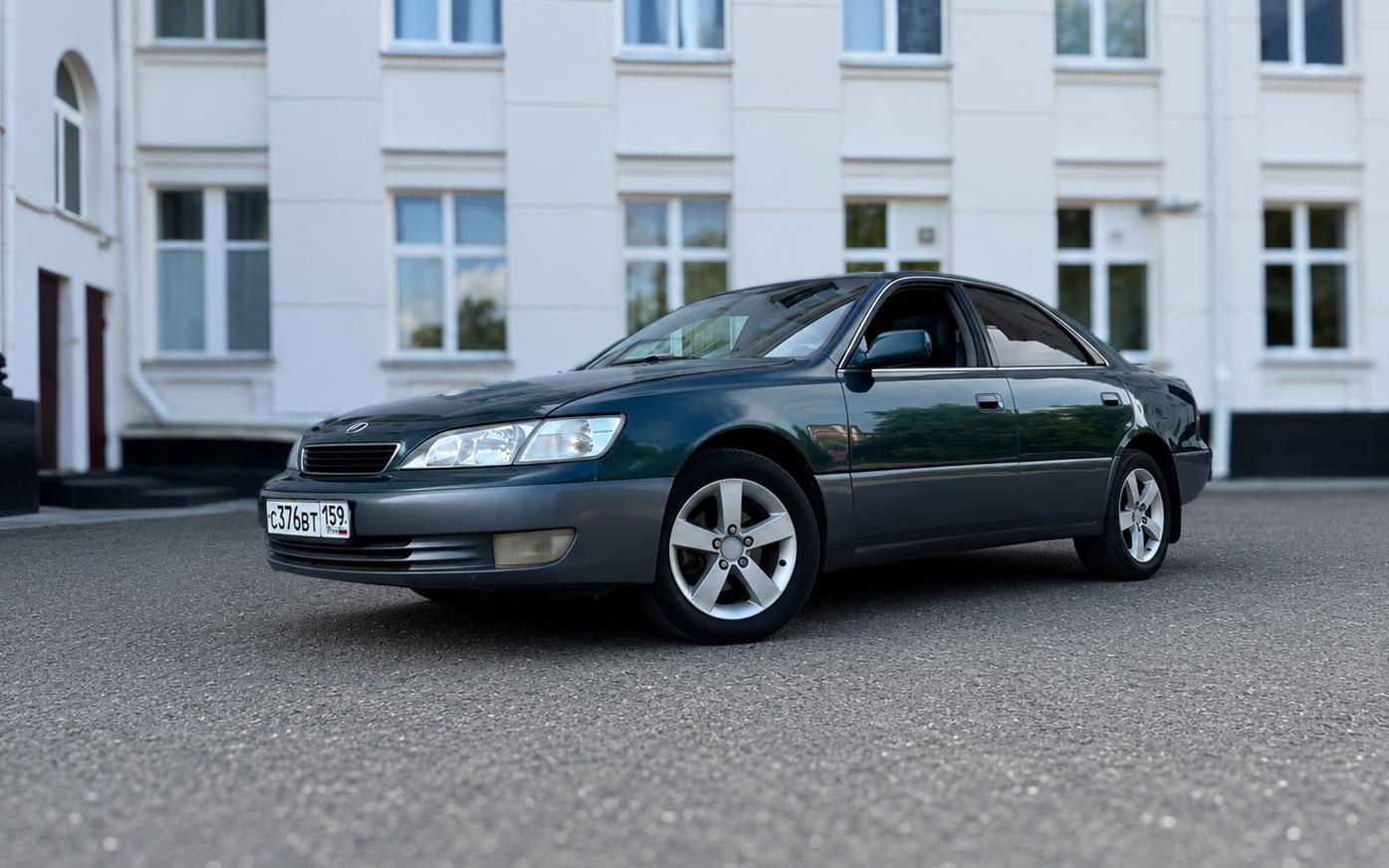 «Запчасти как на Lada». Опыт владения Lexus ES с пробегом 500 тыс. км