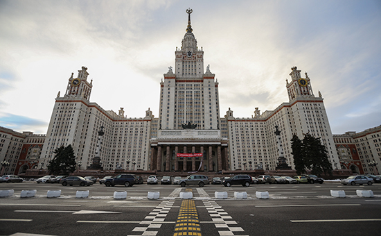 Главное здание Московского государственного университета имени М.В. Ломоносова