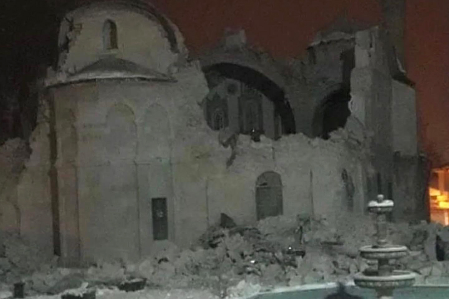 Повреждения получили также административные здания, больницы, мечети. В результате землетрясения была частично разрушена мечеть Йени в Малатье, построенная в XIII веке