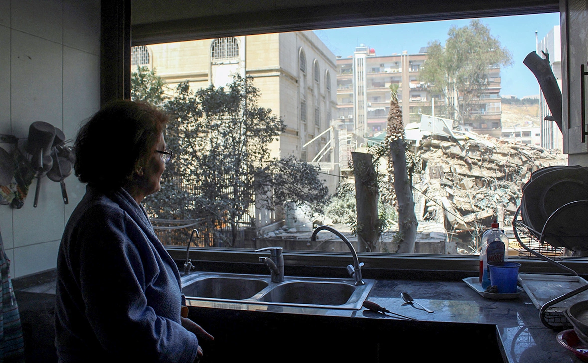 Firas Makdesi / Reuters