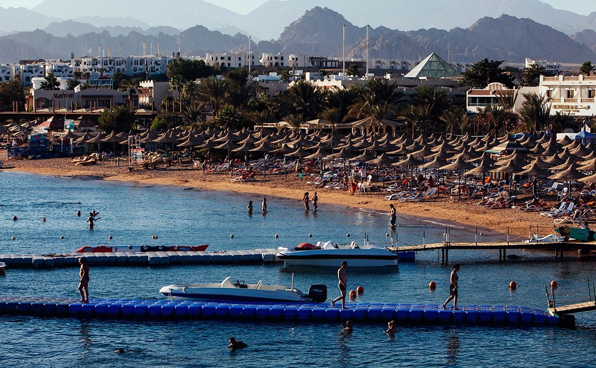 Ed Giles / Getty Images