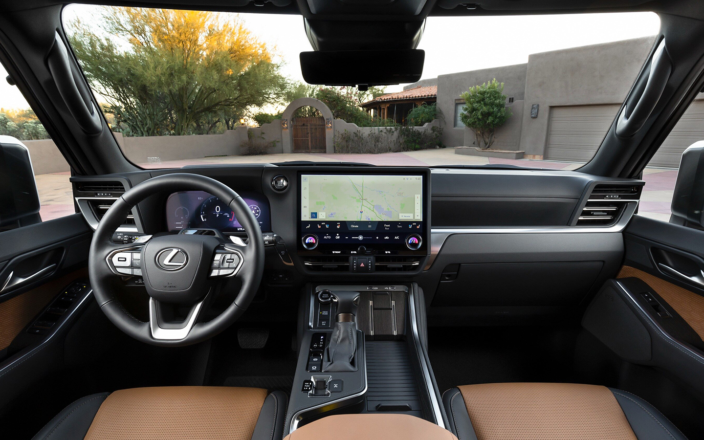 Фото: Lexus