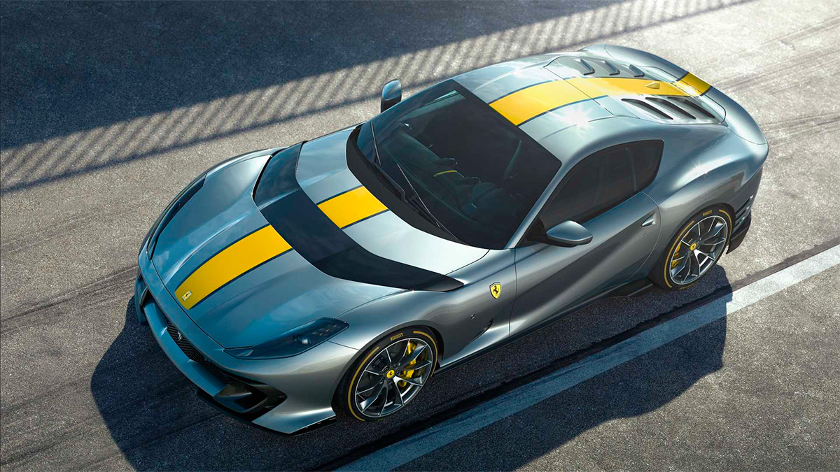 Ferrari показала суперкар с самым мощным мотором в своей истории