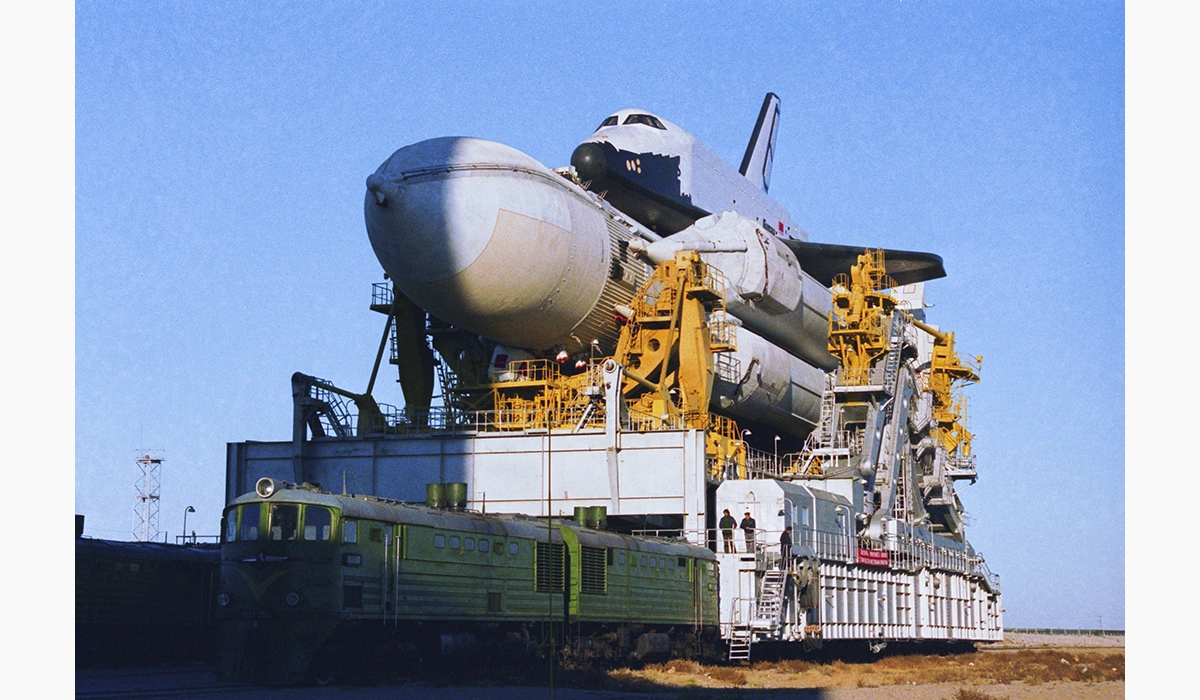 <p>Вывоз на старт ракетно-космической транспортной системы &laquo;Энергия&raquo; &mdash; &laquo;Буран&raquo; на Байконуре в октябре 1988 года</p>