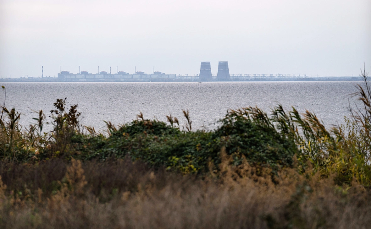 Carl Court / Getty Images