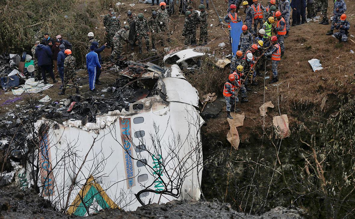 СК России завел свое дело по факту крушения самолета в Непале