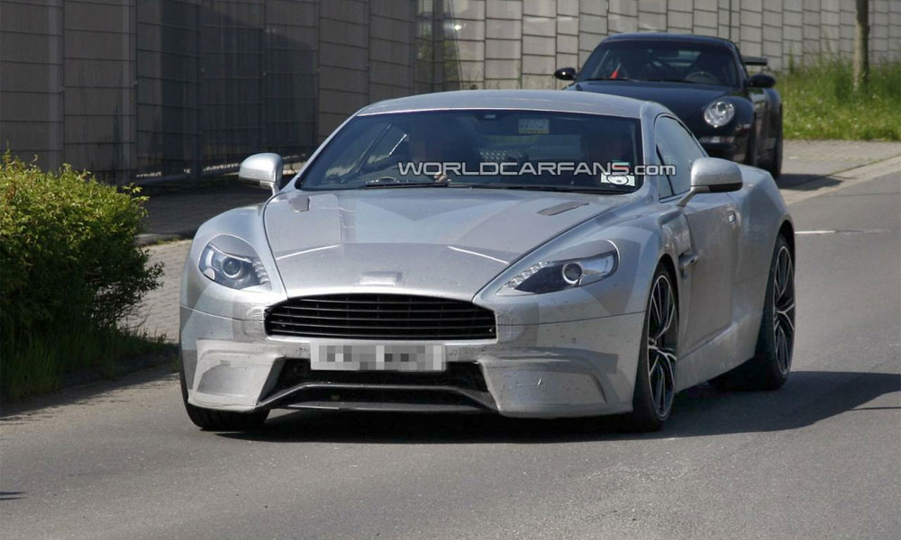 Юбилейный Aston Martin: серебристая бестия. ФОТО