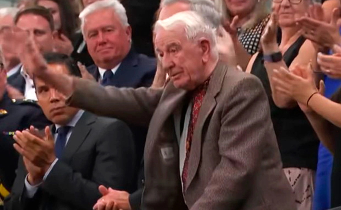 кадр трансляции телеканала CTV New