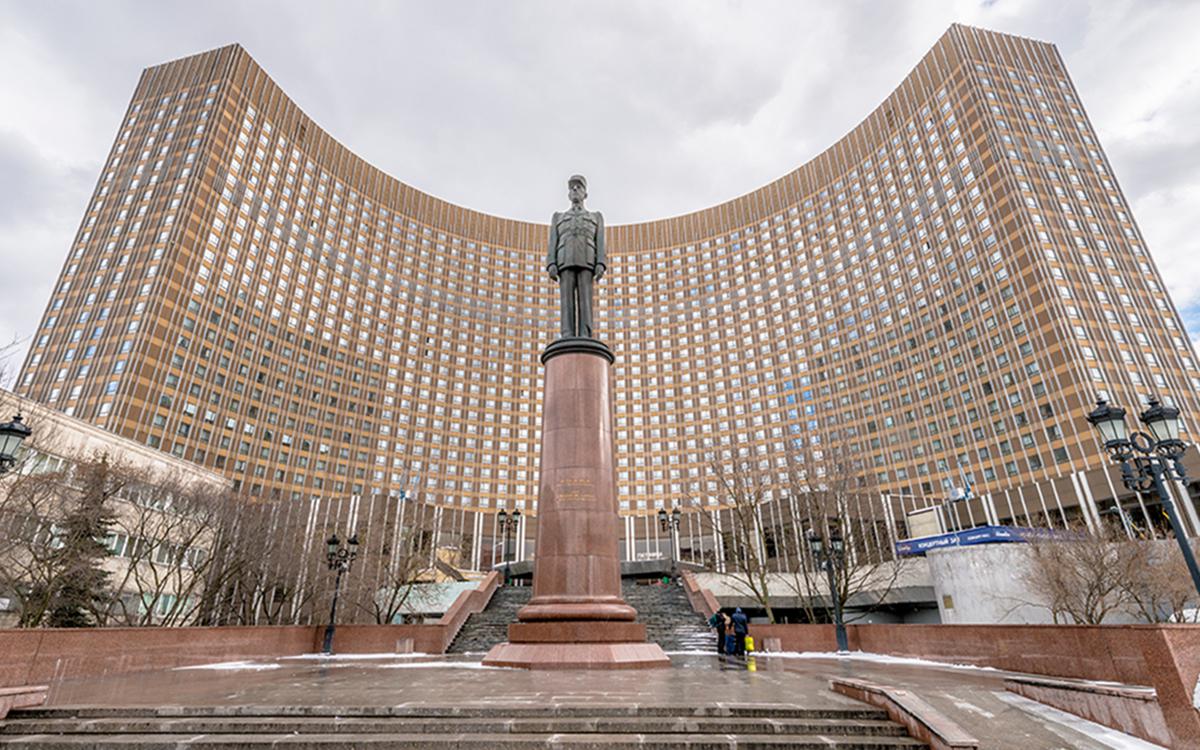 Гостиница &laquo;Космос&raquo;