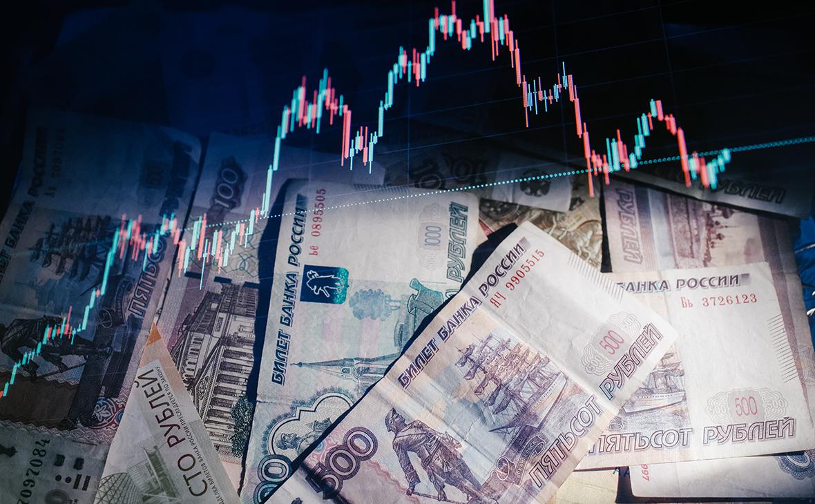 Россияне вывели из фондов облигаций рекордный за 30 лет объем средств