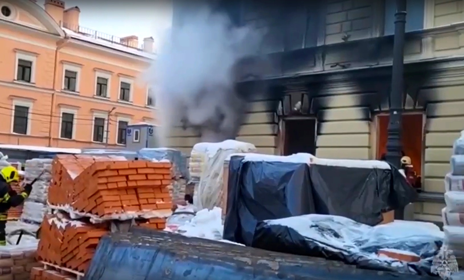 Фото: кадр видео ГУ МЧС по Петербургу