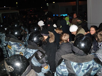 Беспорядки в Москве 15.12.2010. Фоторепортаж корреспондента РБК. 